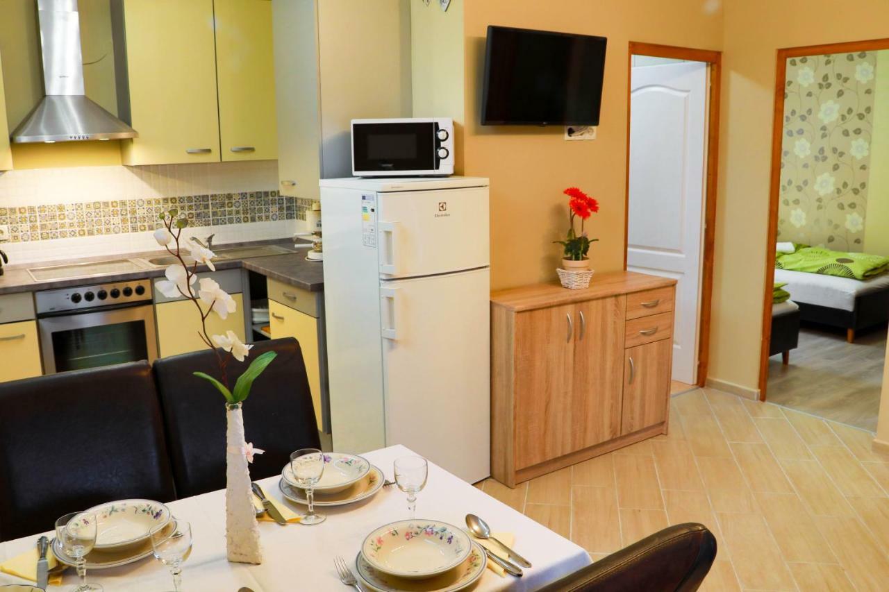Jazmin Apartman Buzsák Zewnętrze zdjęcie