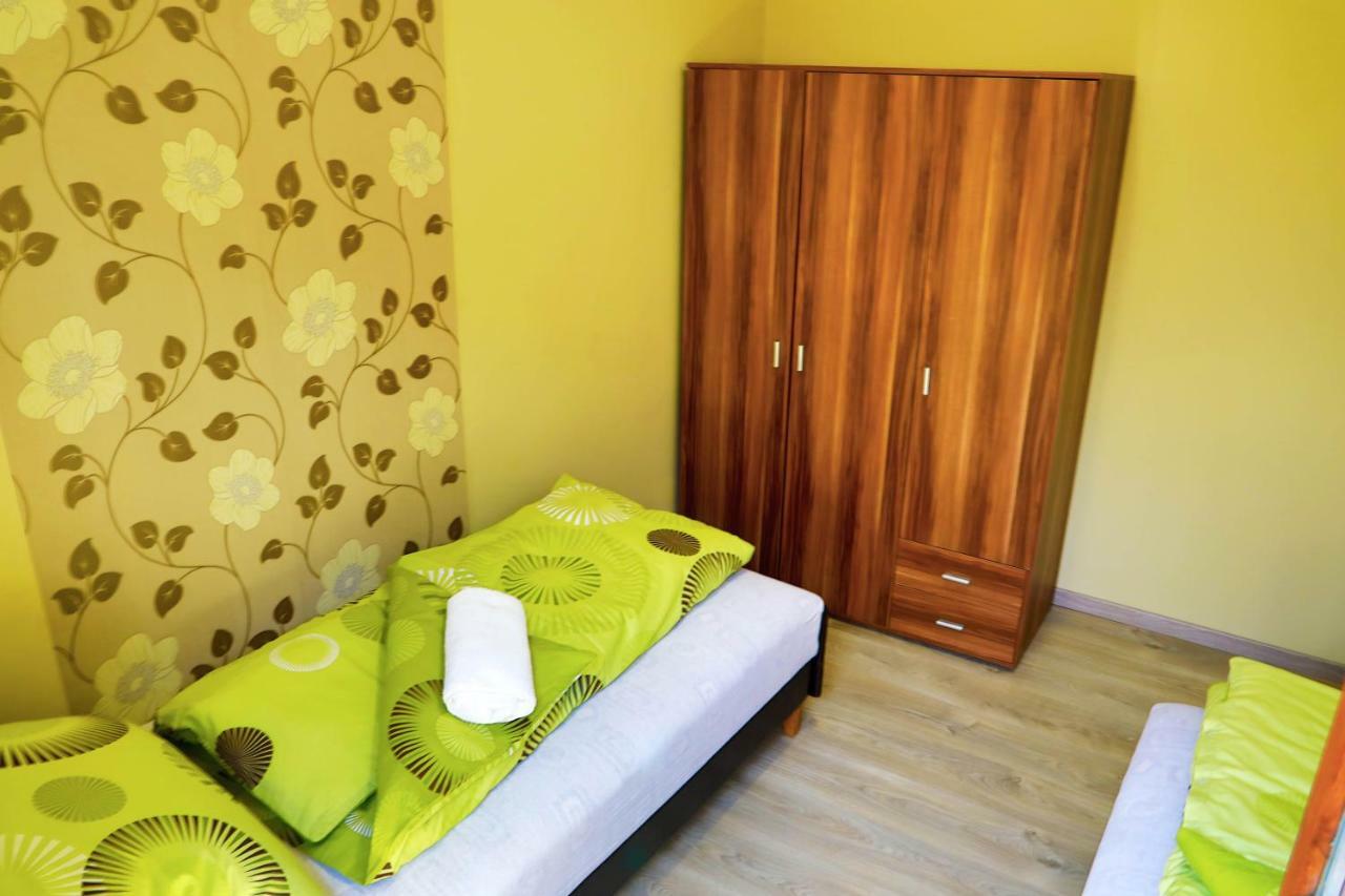 Jazmin Apartman Buzsák Zewnętrze zdjęcie
